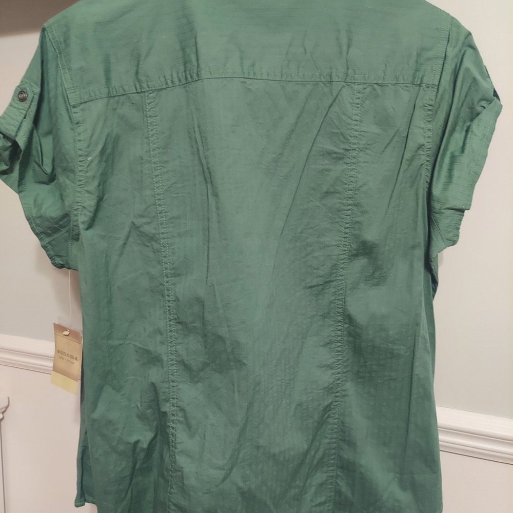 Sonoma Green Women's Button Down Shirt - Picture 3 of 5